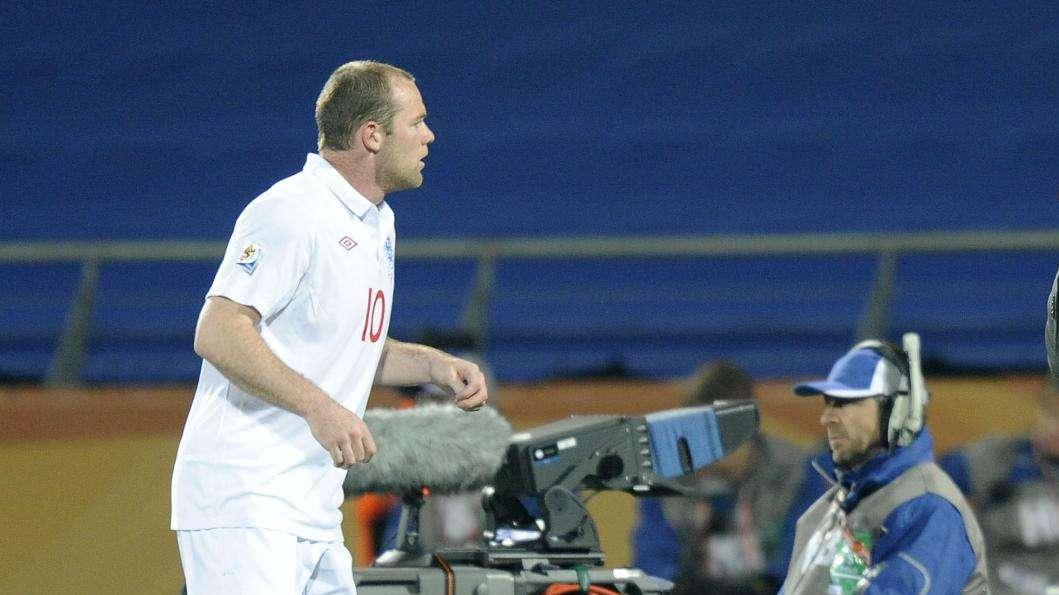Manchester United, Rooney: "Voglio giocare"
