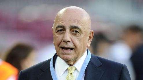 Milan, Galliani: "Maxi Lopez è un'alternativa a Tevez"