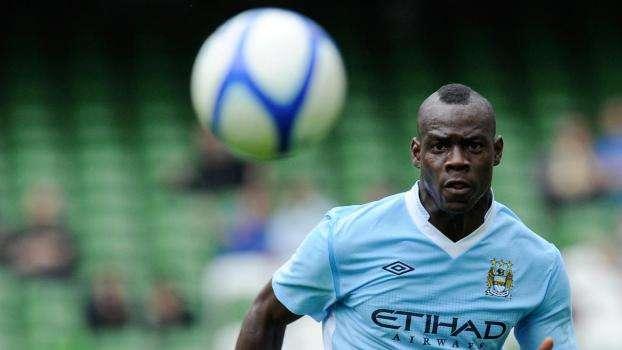 Top Balotelli, Flop De Jong. Napoli-Manchester City: le pagelle degli inglesi