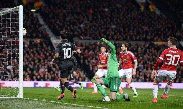 Premier League: Coutinho lancia i Reds ai quarti, fuori United e Spurs.