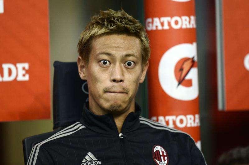 Valencia, sfida con due club di Premier League per Honda