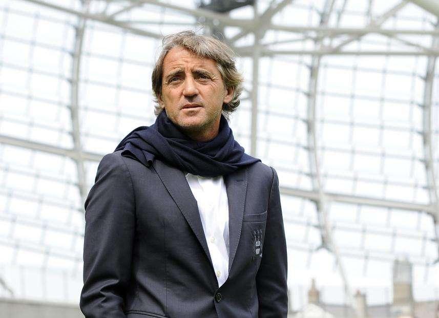 Man. City, Mancini incontentabile: "Sono senza centrocampisti"