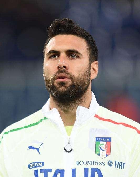 PSG, Sirigu verso l'addio: futuro in Inghilterra?
