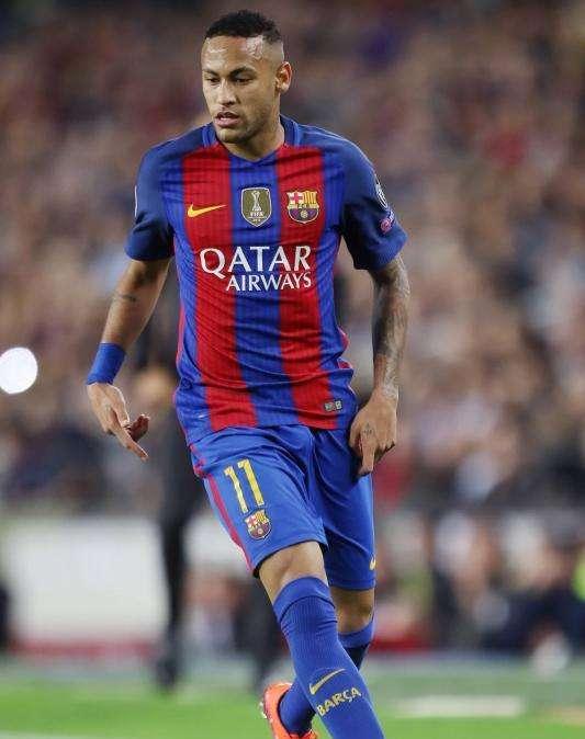 Barcellona, la procura chiede due anni di carcere a Neymar nel caso DIS