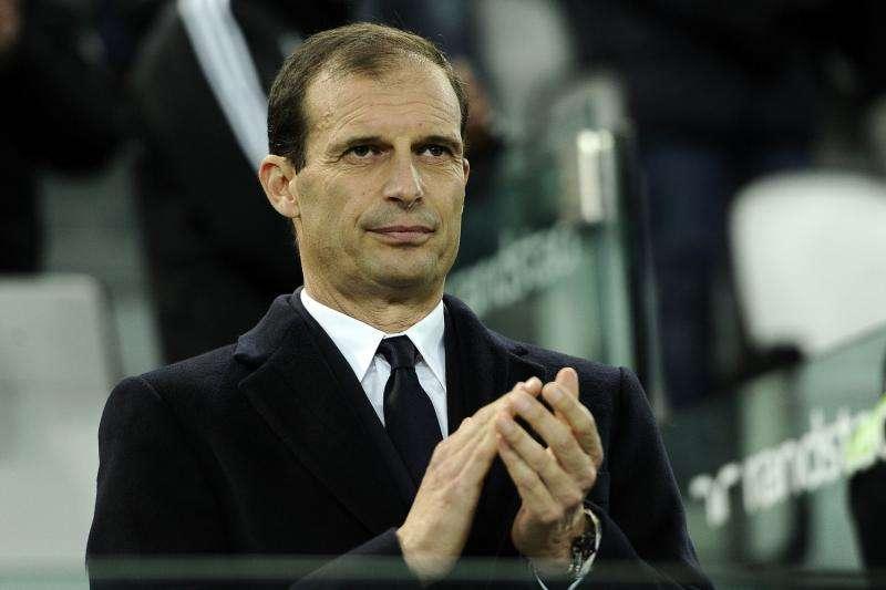 Juventus, l'ansia di Allegri ha due nomi: Khedira ed Evra