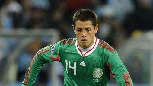 Man. United, Hernandez fuori un mese