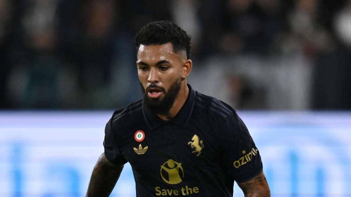 Juventus, buone notizie per Thiago Motta: Douglas Luiz è tornato a disposizione. Anche McKennie potrebbe farcela per il City 