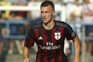 Tegola in casa Milan, Ely stagione finita