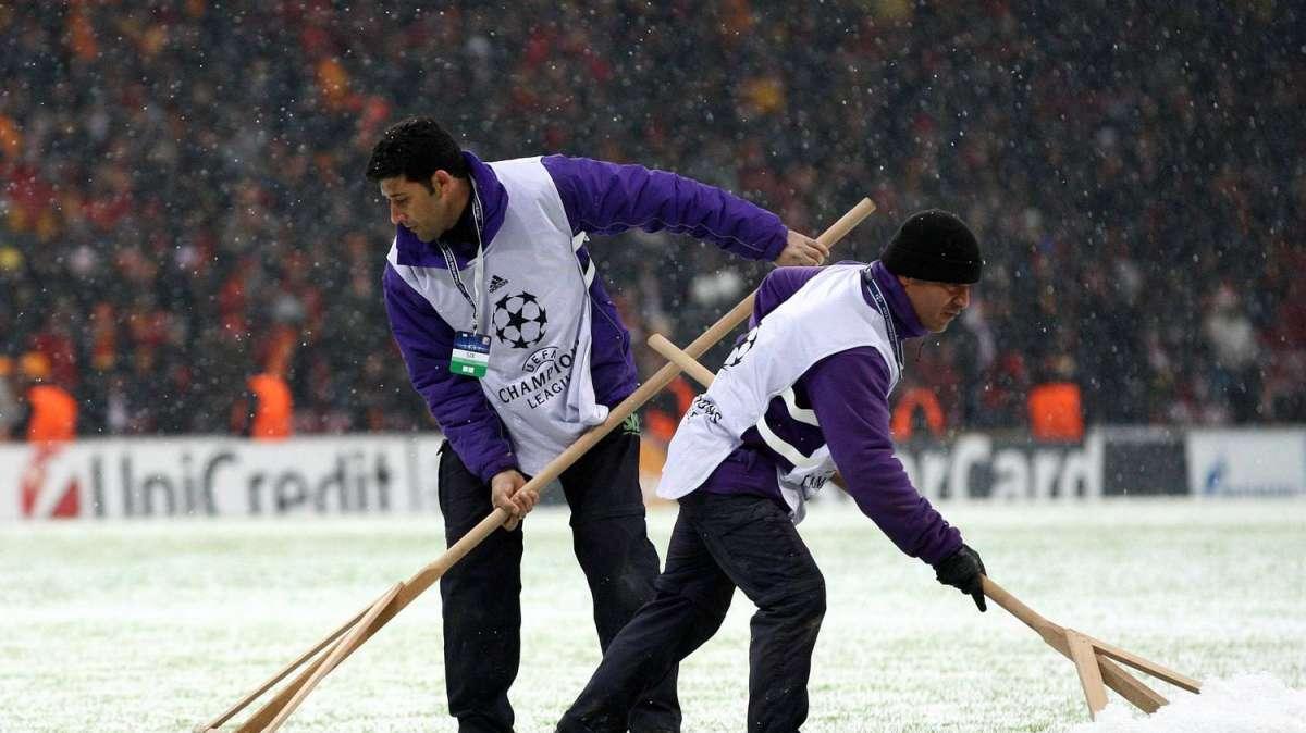 Disastro in Champions: la finale di Europa League in Italia dia stimoli