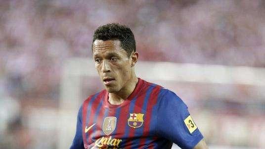 UFFICIALE - Barça, Adriano rinnova