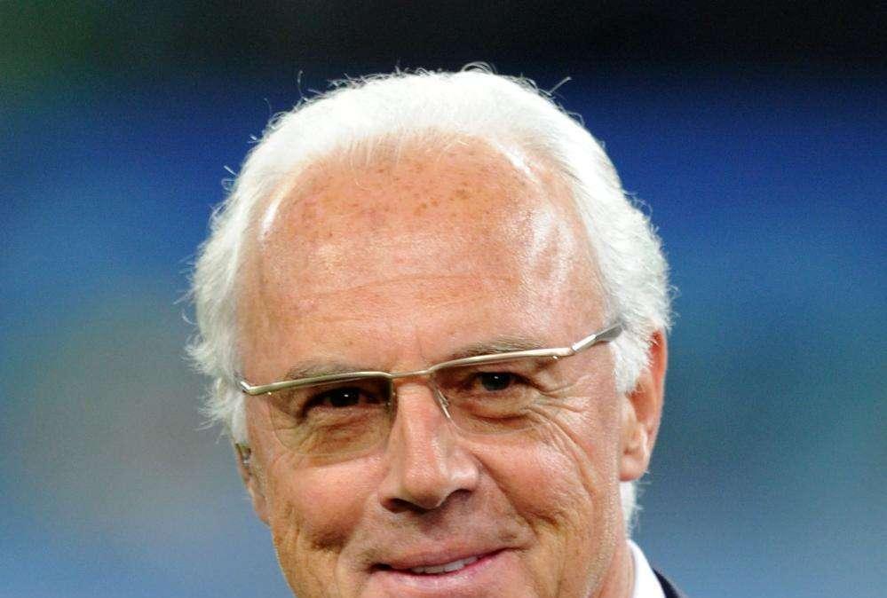 Bayern Monaco, ritirata la maglia numero 5 in onore di Franz Beckenbauer