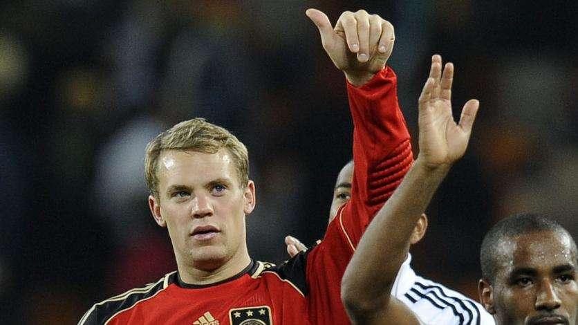 Schalke 04, Neuer allontana le voci: "Resto qui"