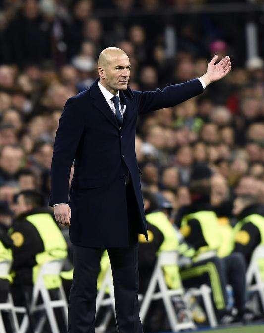 Real Madrid, Zidane: "Serviranno testa e pazienza. I giocatori sanno cosa fare"