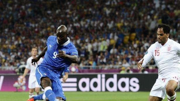 Man City, Lescott: "Non è nel mio stile spingere per rinnovare"