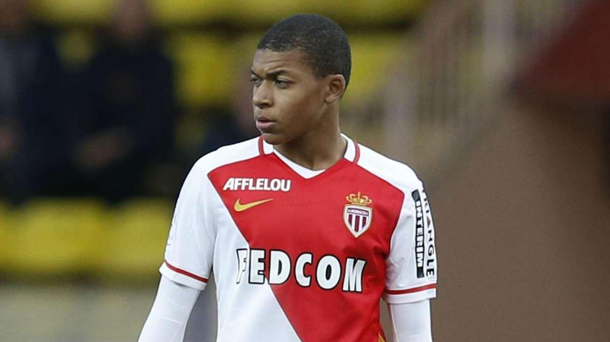 Calciomercato che verrà : la Juve punta i fari sul talentino Mbappé 