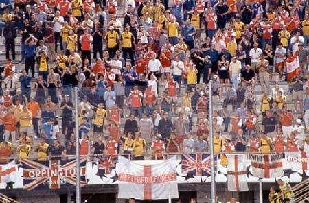 Arsenal, emergenza in difesa
