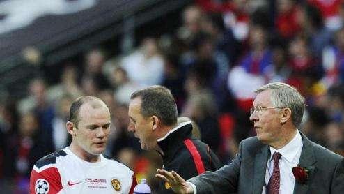 Manchester United, Ferguson: "Non vedo perchè Giggs debba ritirarsi"