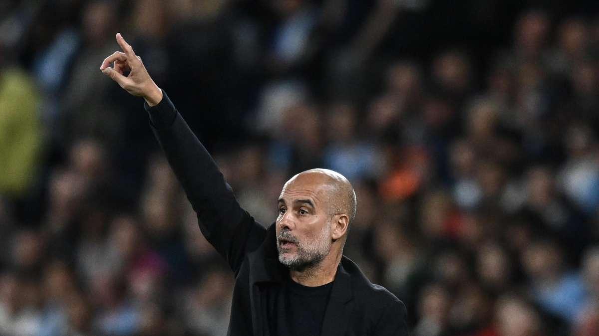 Guardiola provocato: "Piangi ora che hai perso?". La security trattiene l'allenatore 