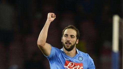Napoli, Higuain: "Vittoria fondamentale ma girone tostissimo"