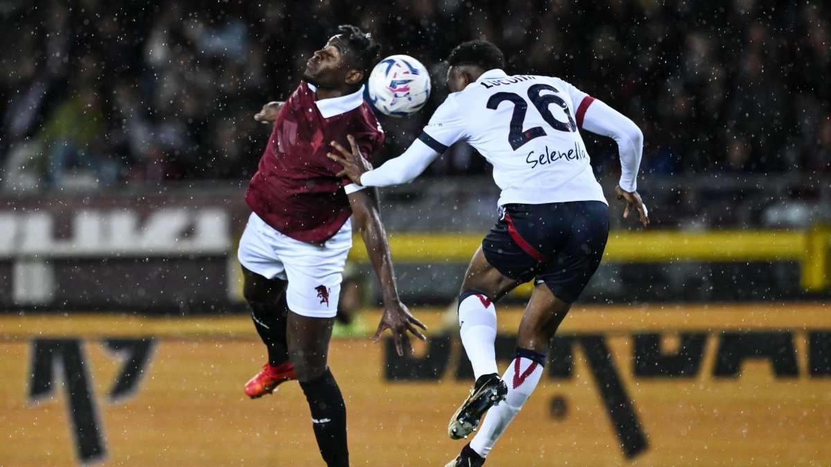 Bologna, recuperano in tre 