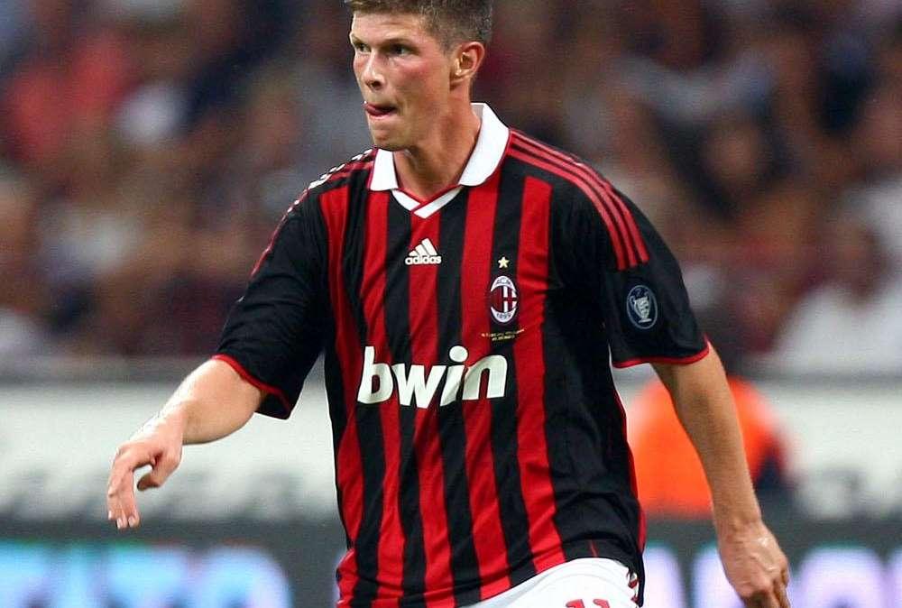 Schalke 04, arriva Huntelaar