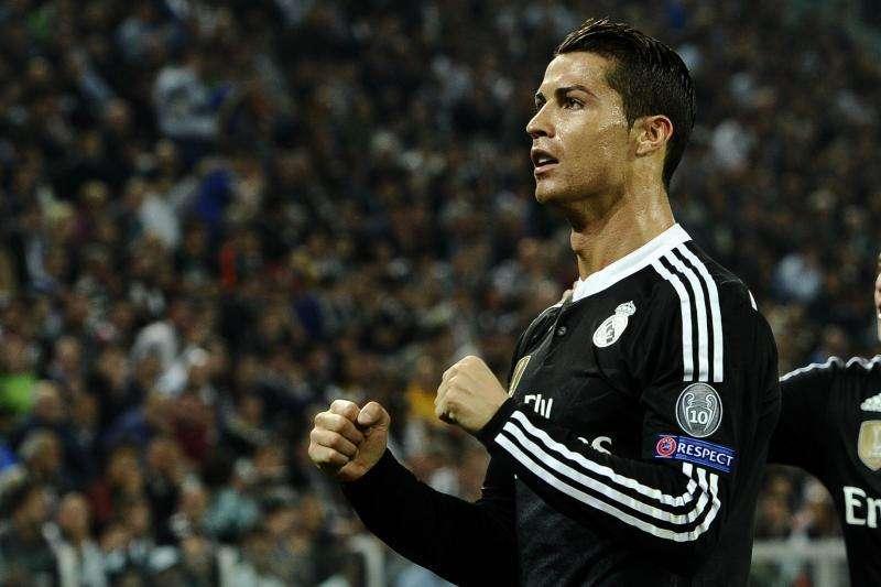 Real Madrid, ag. Ronaldo: "Nessuna trattativa con il PSG, Ronaldo sarà blancos a vita"