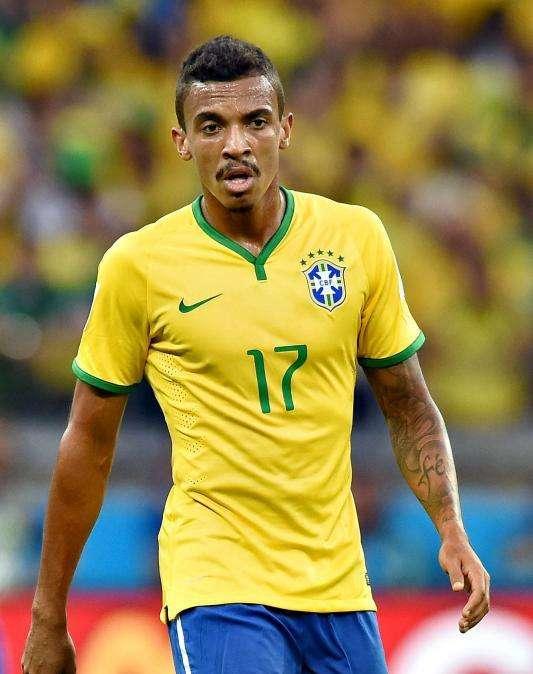Calciomercato Wolfsburg, Luiz Gustavo strizza l'occhio alla Cina