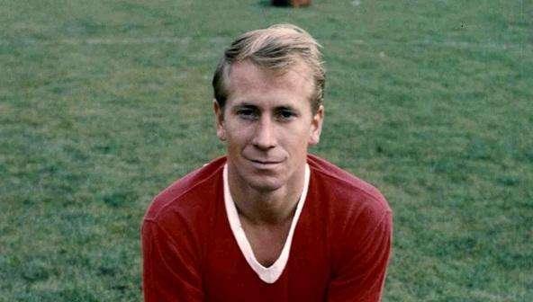 Pallone d'oro -1966 trionfa sir Bobby