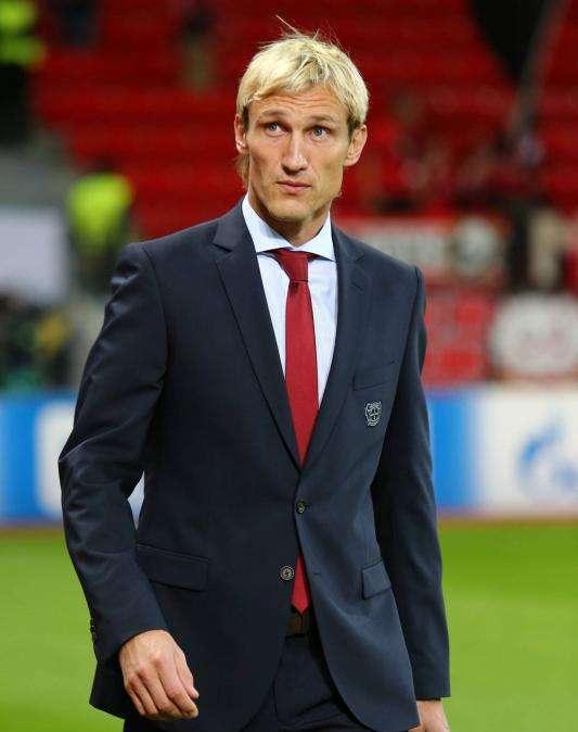 Auguri a Sami Hyypia, asso di coppe del Liverpool