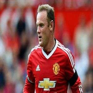 Adidas, pronta offerta da 6 mln l’anno a Rooney 