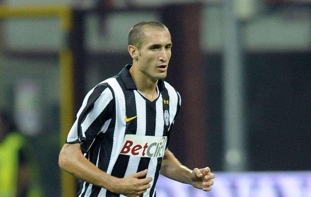 Juventus, Chiellini rinnova