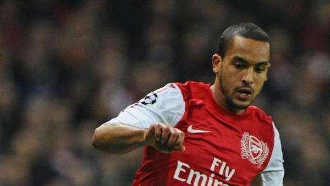Arsenal, Wenger assicura: "Non tengo fuori Walcott per il rinnovo"