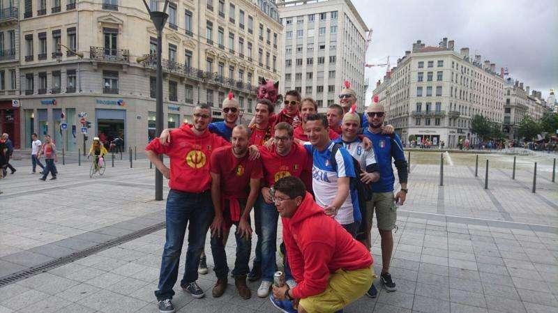Belgio-Italia, Lione "colorata" dalle due tifoserie