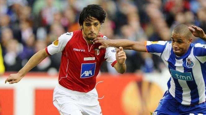 Porto, ag. Fernando: "Colloqui per il rinnovo, ma il Napoli lo vuole..."