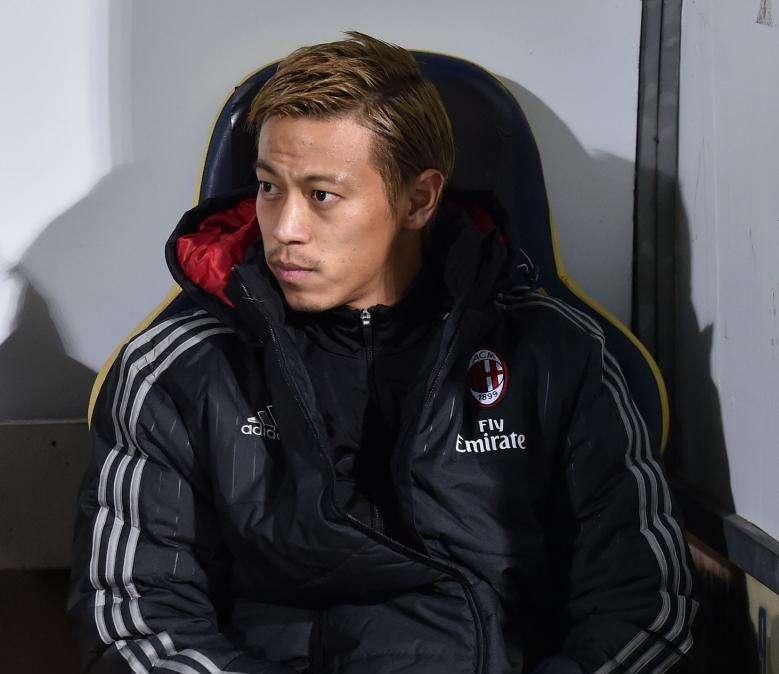 Valencia, "occhi da orientale". Obiettivo Honda