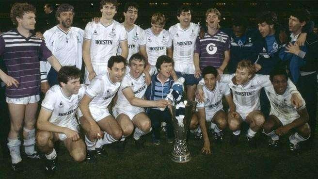 Coppa UEFA '83-'84: vince il Tottenham. Tra arbitri corrotti, incidenti da parte dei tifosi e calci di rigore il trofeo torna in Inghilterra