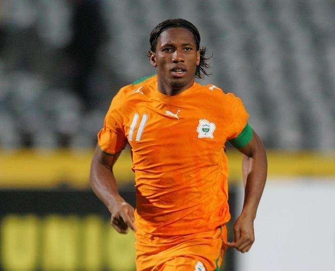 Chelsea, Drogba rompe con Ancelotti