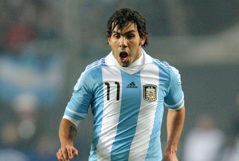 Dai segreti di Foschi al Tevez rossonero mancato. Tutti i retroscena delle trattative di mercato