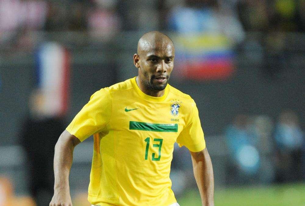 Manchester City, Maicon corre verso il Real Madrid