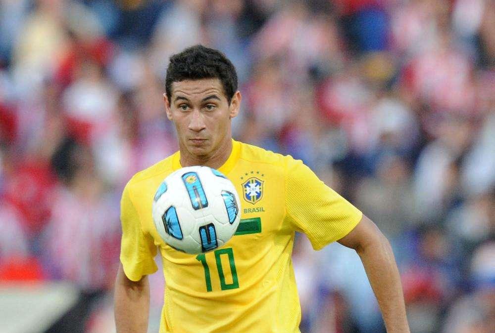 Arsenal, Tottenham e United sul brasiliano Ganso