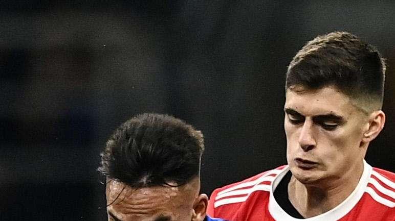 Juventus, si lavora per Antonio Silva: contatti tra Giuntoli e Mendes