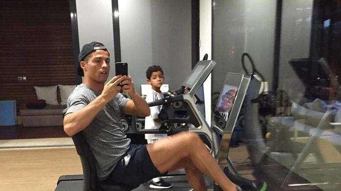 Crisitano Ronaldo: l'uomo con più follower sui social network in tutto il mondo