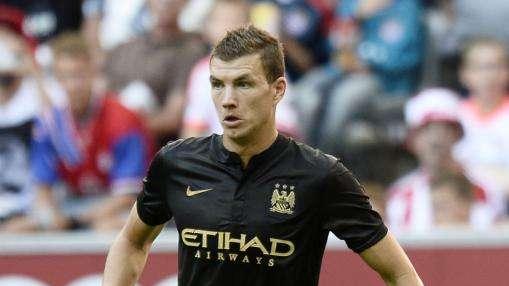 Manchester City, Dzeko: "Ho bisogno di giocare di più"