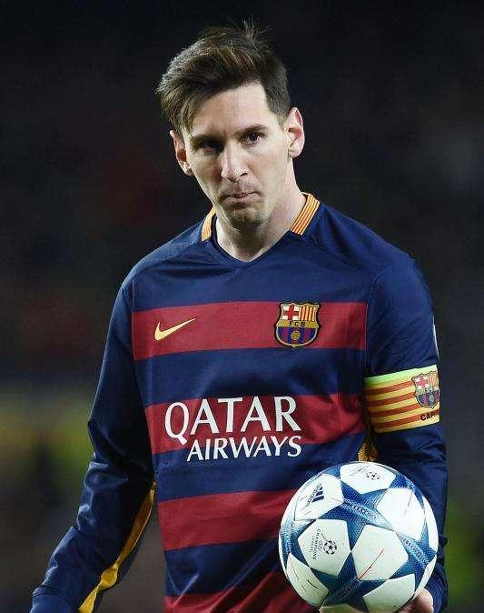 Barcellona, Messi aggredito a Tokyo dai tifosi del River Plate
