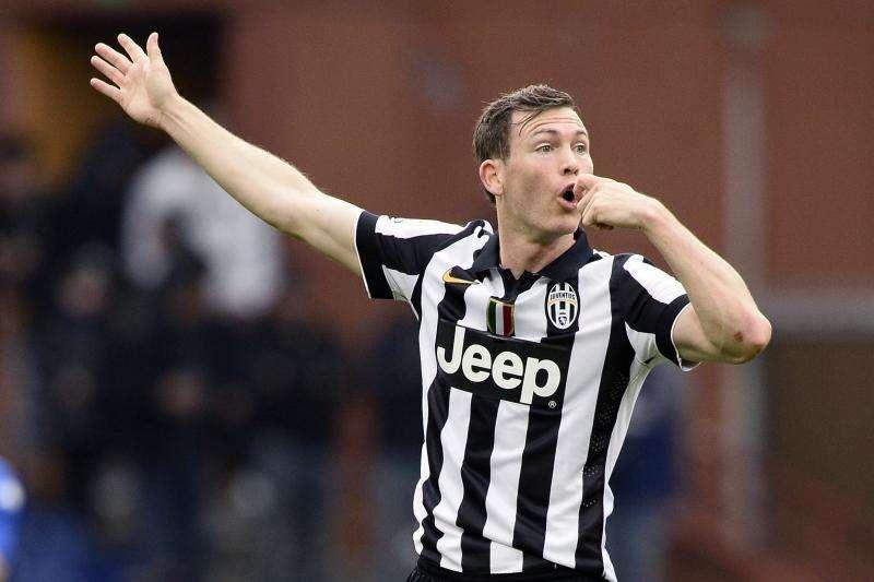 Juventus, Lichtsteiner salta anche il Siviglia?