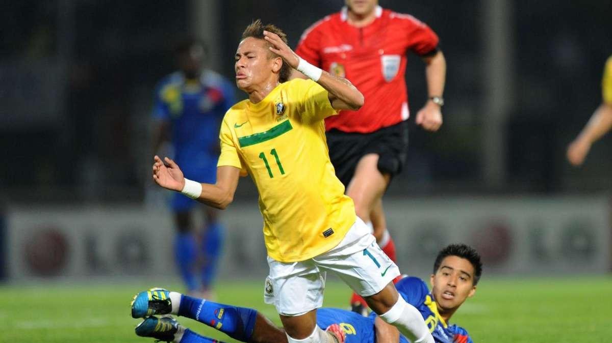 Neymar non esclude un futuro in Italia: "Inter e Milan sono grandi club"