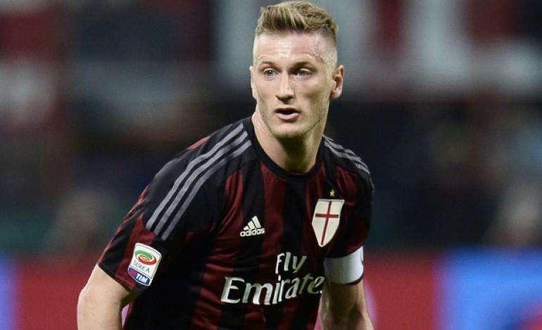 Milan, Abate mette in guardia l'ambiente rossonero 