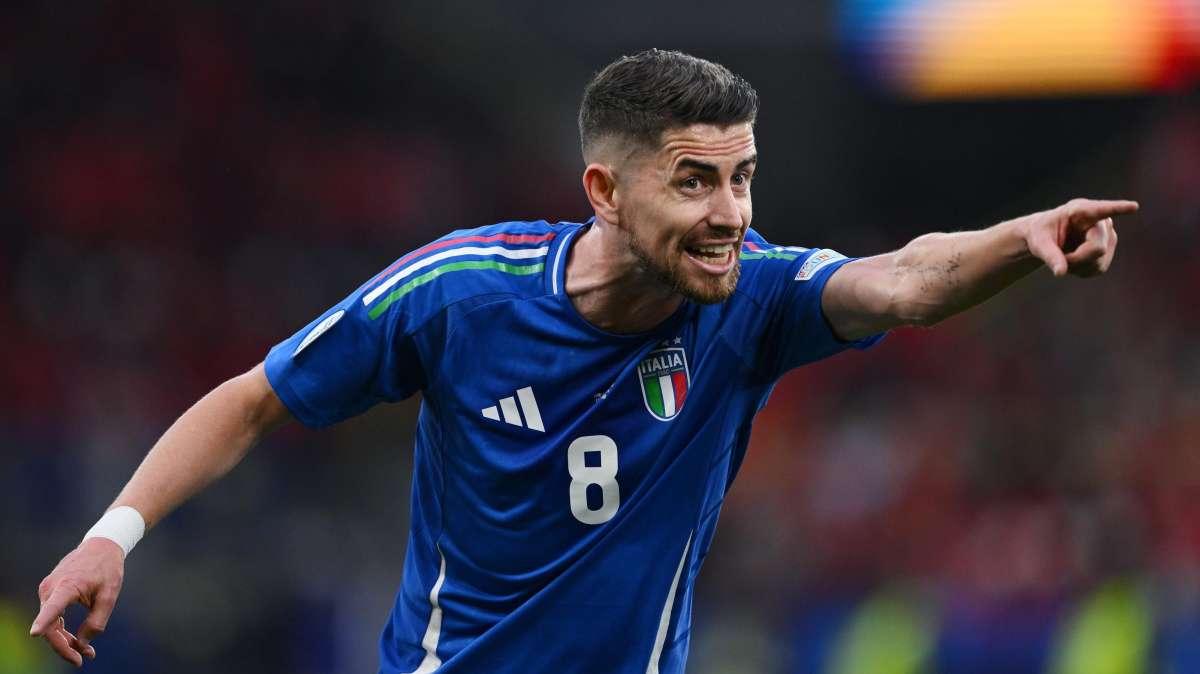 Galatasaray, occhi su Jorginho dopo il mancato arrivo di Casemiro