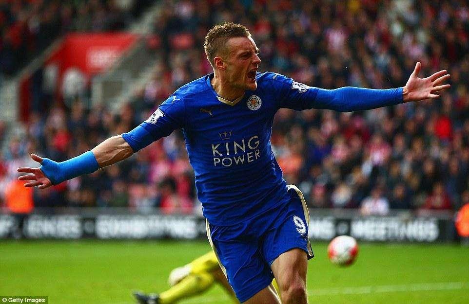 Leicester, Vardy pronto a rimanere con le Foxes