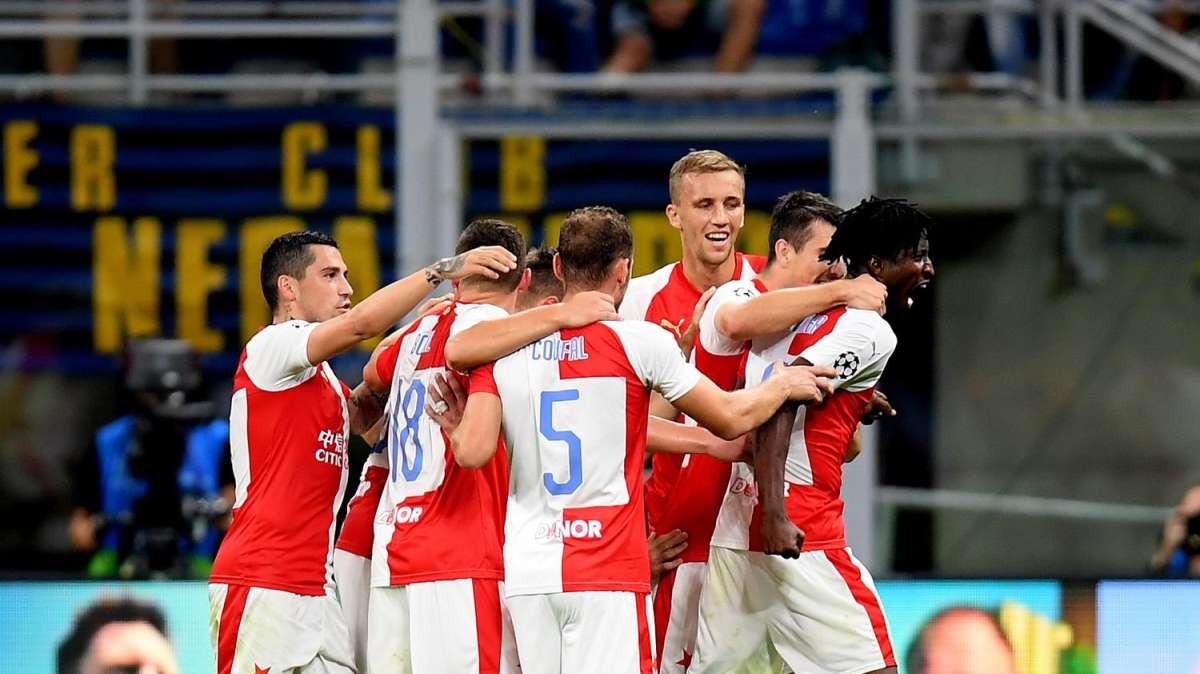 UFFICIALE - Feyenoord, il trequartista Lingr torna allo Slavia Praga